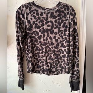 Boutique Leopard Print Long Sleeve Top